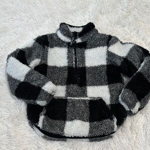 🦆 Little Bipsy Plush Checked Pullover Jacket